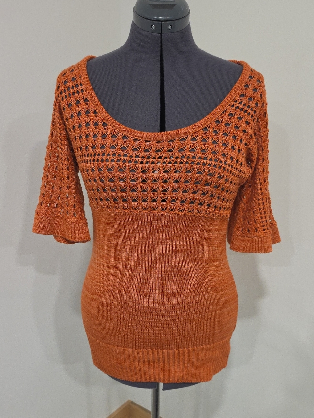 Studio Y Open-Knit Scoop Neck Pullover - Burnt Orange